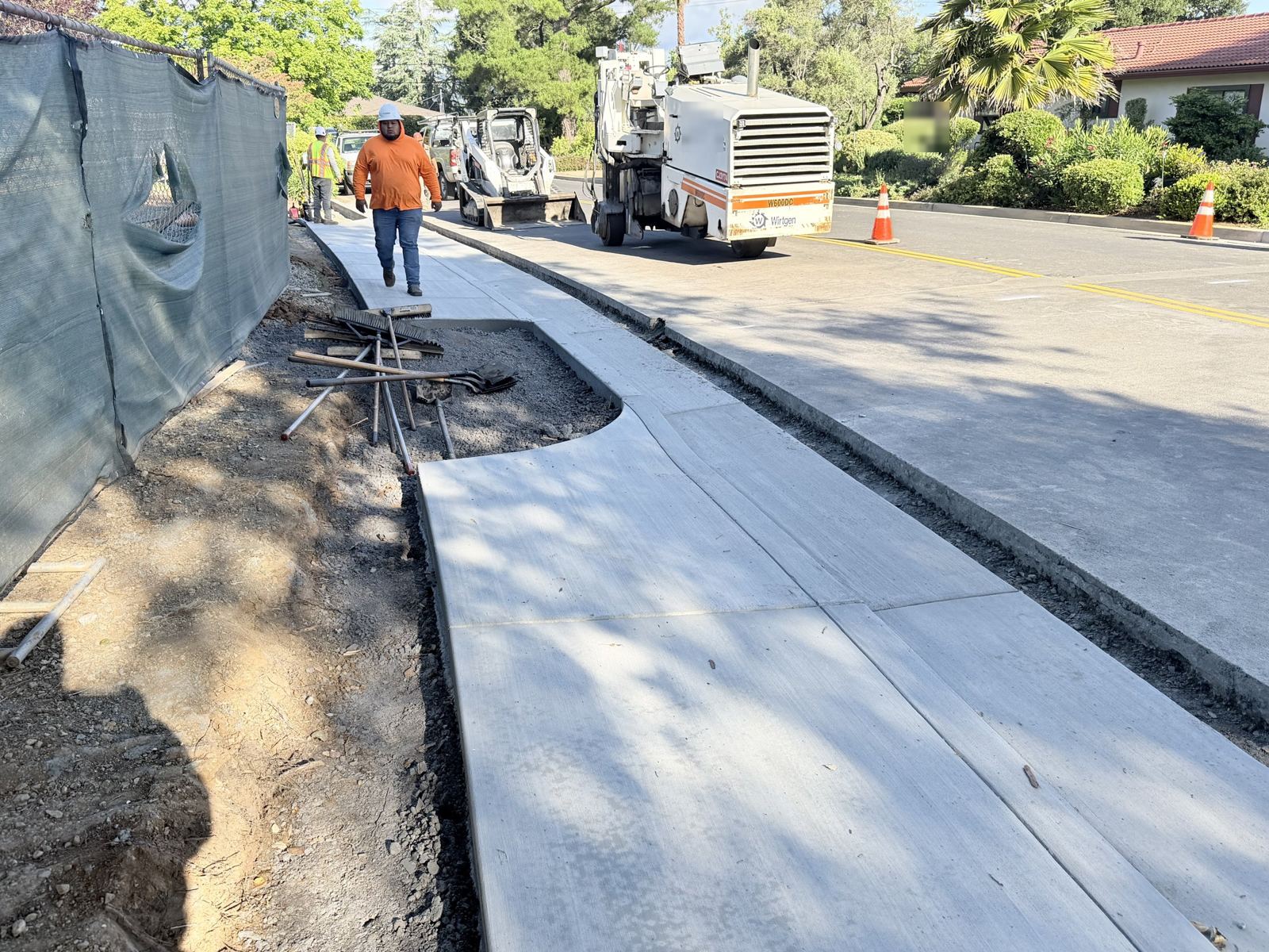 New sidewalk with gravel base for the next pour